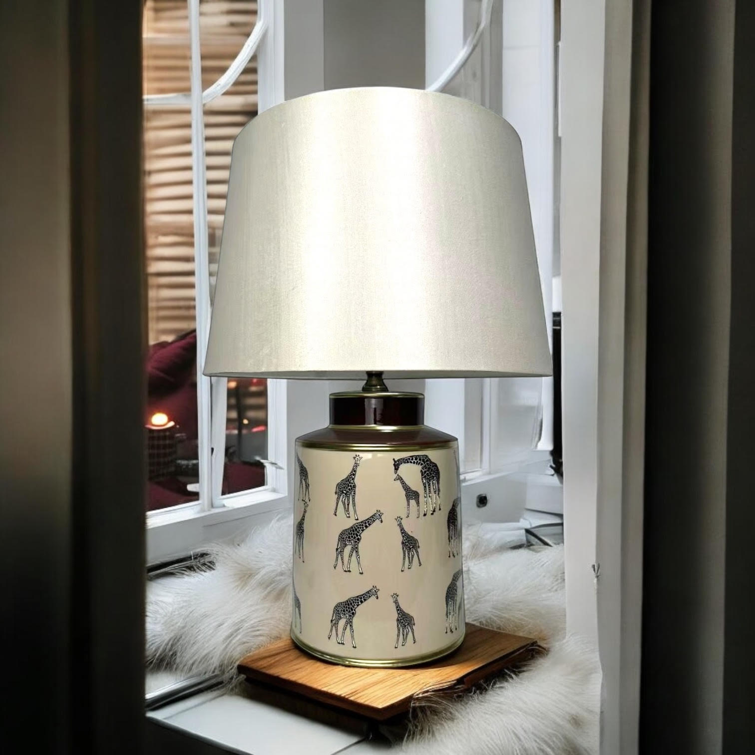 Floral Ceramic Table Lamp | 40cm Giraffe Safari | Drum Shade