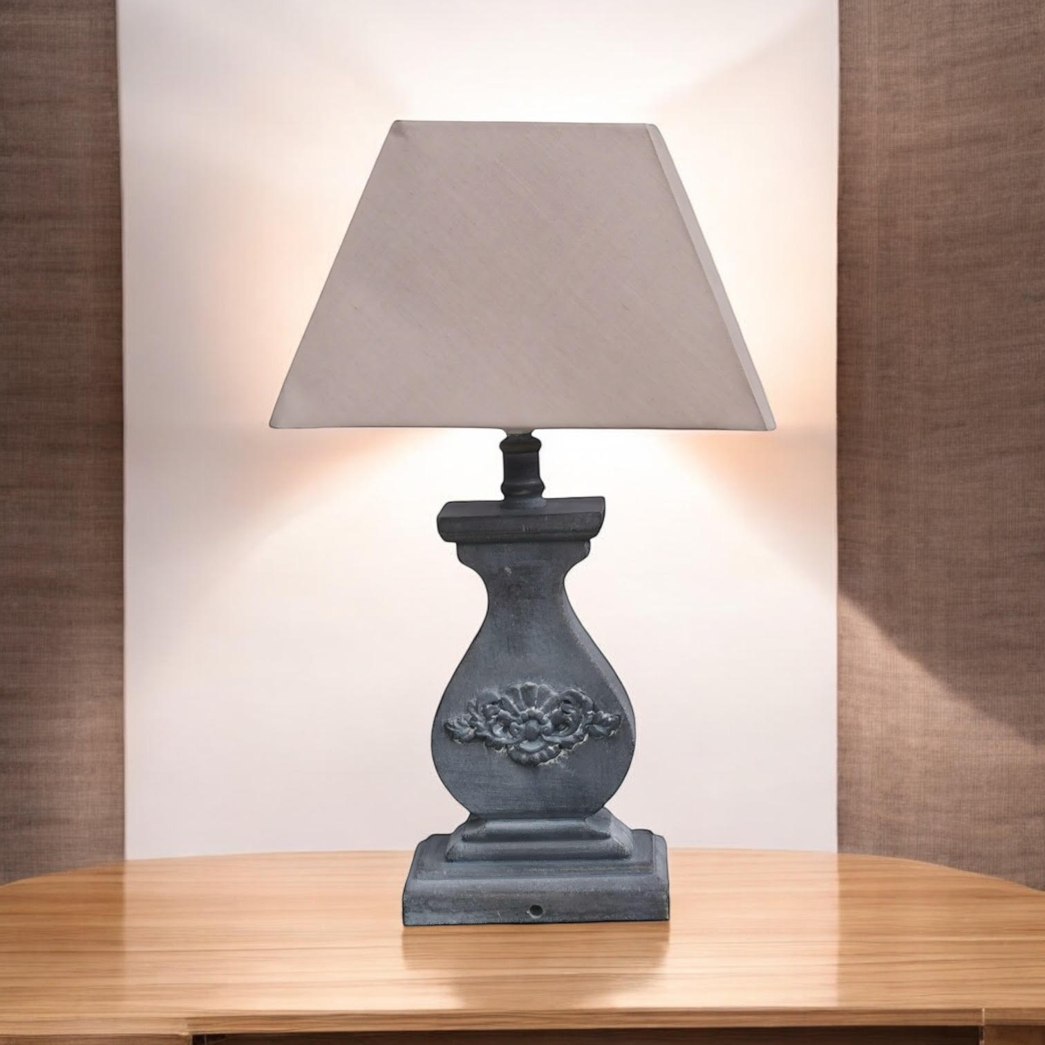 Traditional Ceramic Table Lamp with Shade | 43cm | Braxby